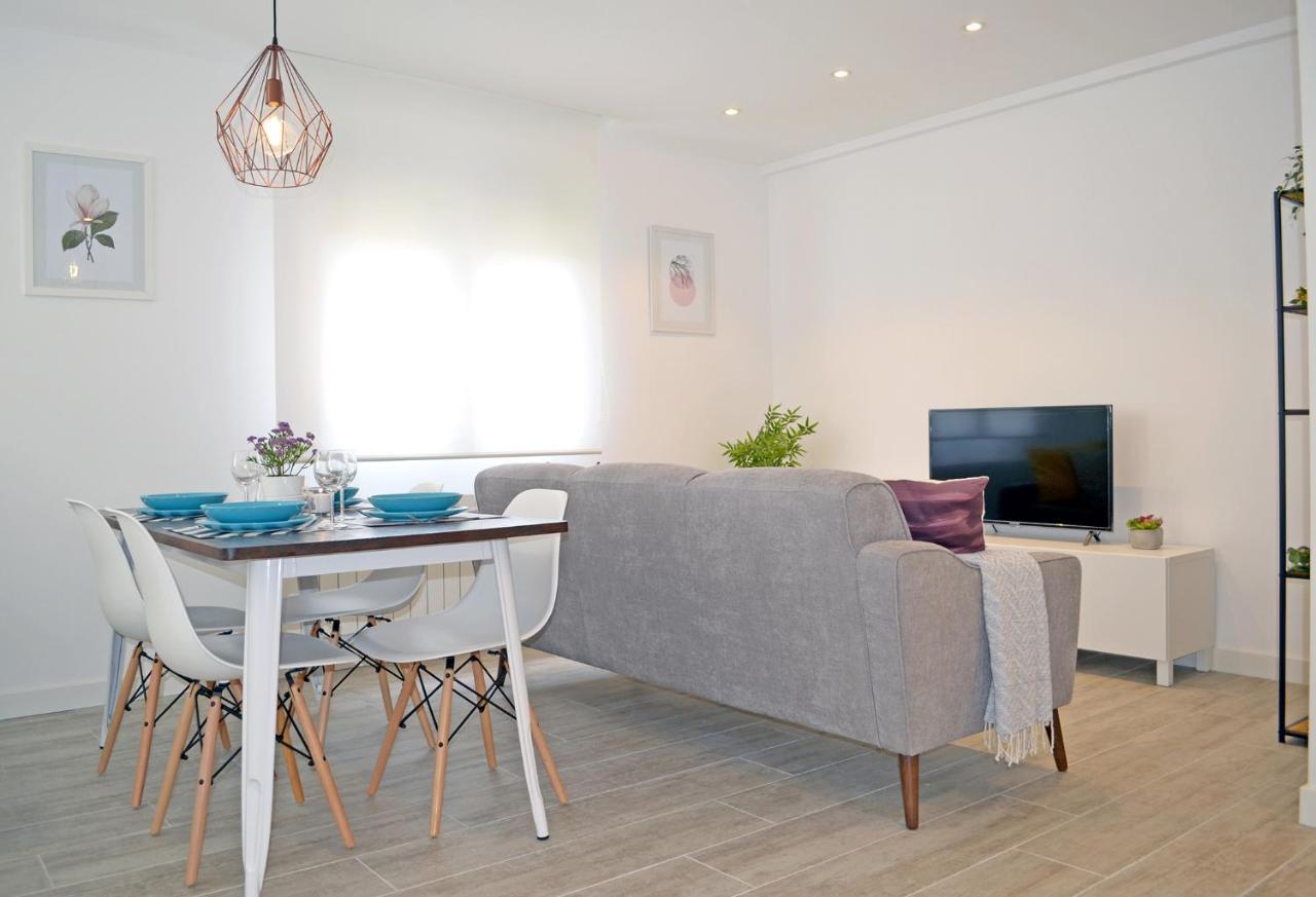 Apartamento Pilare, A Las Puertas Del Pirineo Navarro Lumbier Exterior foto